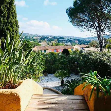 Holiday home Mazet Des Virgiles 4/5 Pers *